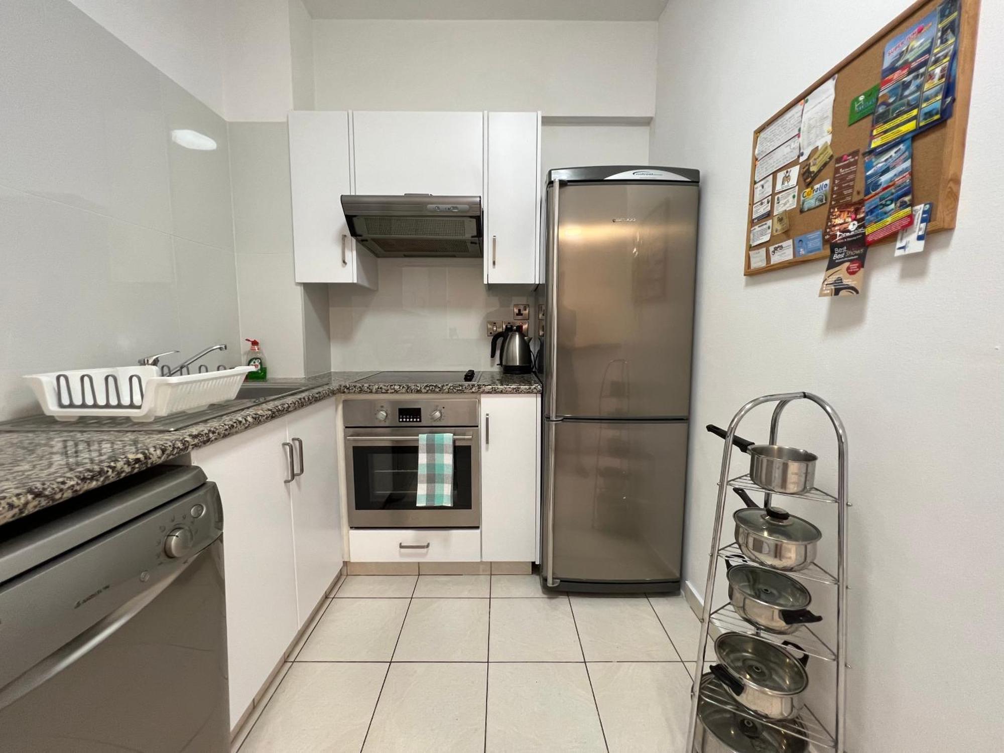 Cozy Apartment In Paphos Beautiful Complex Exteriör bild
